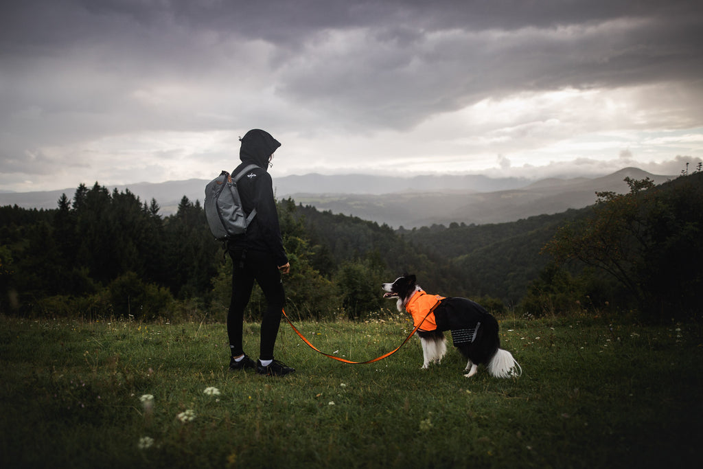 Regenmantel "Fjord Raincoat" in orange von Non-stop dogwear